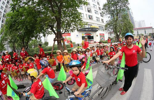 Ride for environment project of Vinschool Times City Kindergarten