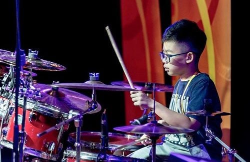 13-Year-old young drummer wins Gold at The Asia Pacific Arts Festival