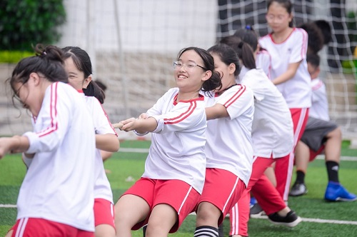 Hòa mình vào không khí sôi động của Ngày hội Thể thao