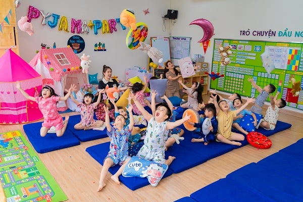 Kick-start colorful summer with awesome Pyjamas Party for kids