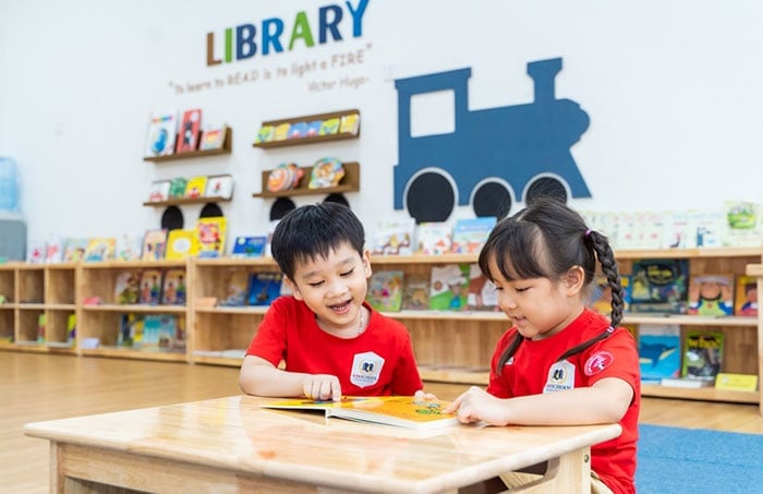 Sự tận tâm của ba mẹ, thầy cô sẽ giúp trẻ 5 tuổi học tốt bảng chữ cái