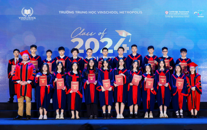 the-grade-9-graduation-ceremony-vinschool-metropolis-academic-year-2023-2024-2