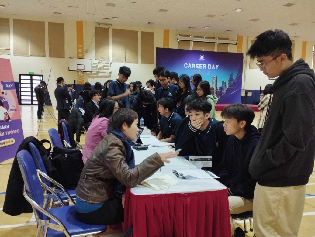 career-day-2024-truong-trung-hoc-vinschool-times-city-2