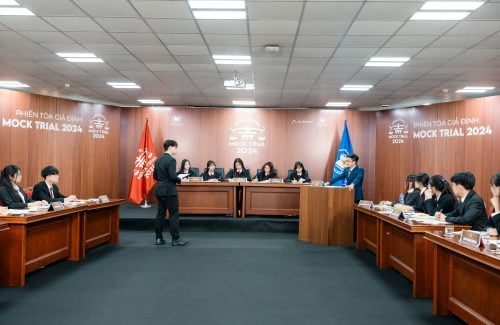 VINSERS Shine in Thrilling Three-Way Debate and Sharp Arguments at Vinschool Mock Trial 2024