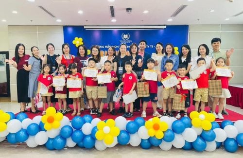 Liitle Vinsers From Alvin Group Age Conquer English Reading Skills With The “Blending Bee” Contest