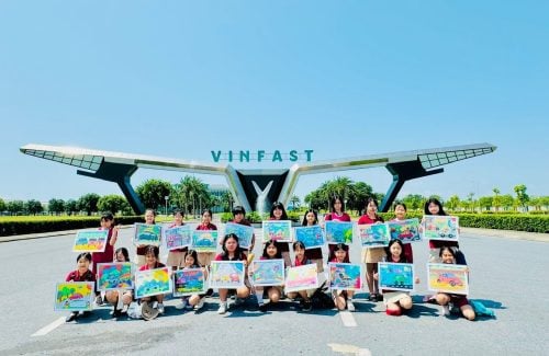 vinsers-excellent-in-the-vinfast-green-future-art-contest-and-visit-vinfast-factory-vinschool-the-harmony-elementary-school