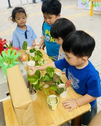 week-eco-kids-planet-baby-loves-the-blue-planet-vinschool-golden-river-kindergarten-2