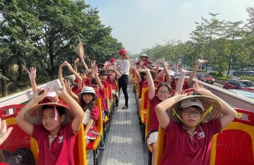 Hanoi City Tour – Hành trình khám phá di sản Hà Nội cùng Vinsers Khối 5