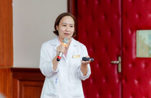 Hiểu đúng Để Đồng Hành – “Vì Sao Trẻ Hay Ốm Khi Mới Đi Học?”