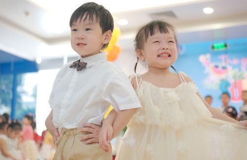 Mùa Hè Diệu Kỳ – Con Tỏa Sáng!