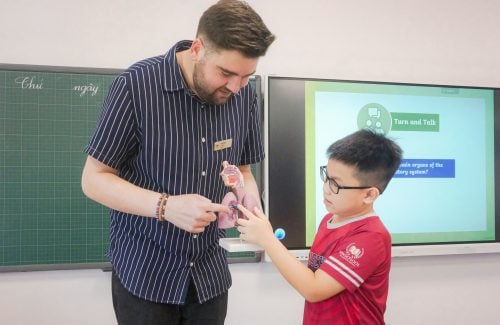 Hands-On Science: Grade 5 Vinsers Build Models To Explore How We Breathe