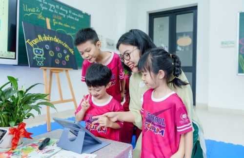 VINSERS KHỐI 1 KHÁM PHÁ THẾ GIỚI CẢM XÚC TRONG TIẾT HỌC CLISE
