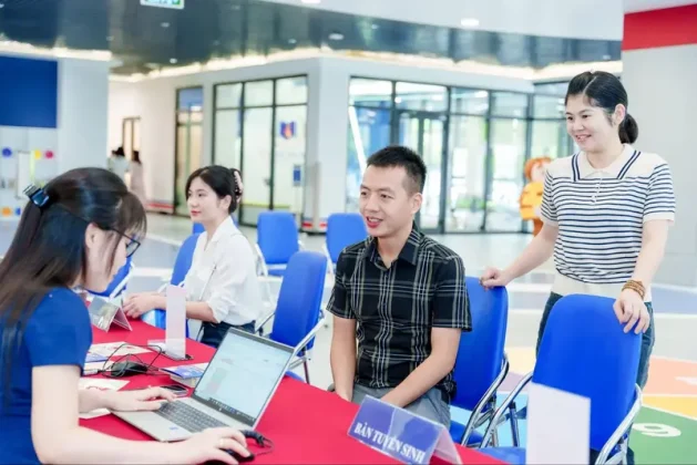 Phụ huynh cần cân nhắc nhiều khía cạnh khác