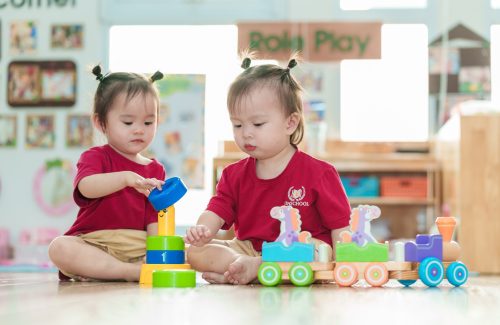 VINSERS 18-24 THÁNG TUỔI PHÁT TRIỂN KỸ NĂNG VẬN ĐỘNG QUA CÁC HOẠT ĐỘNG VUI CHƠI
