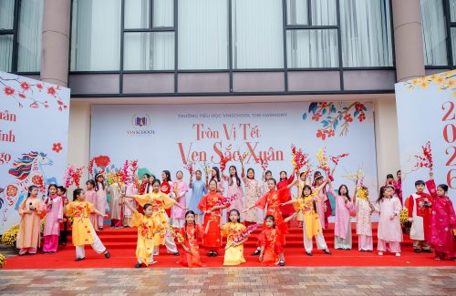 TRÒN VỊ TẾT – VẸN SẮC XUÂN: HỘI XUÂN NGẬP TRÀN TRẢI NGHIỆM TẠI VINSCHOOL THE HARMONY