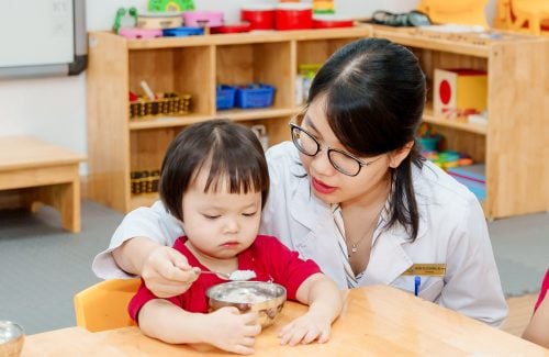 VINSCHOOL THE HARMONY & VINHOMES RIVERSIDE KINDERGARTENS COLLABORATE WITH VINMEC: HOLISTIC CARE FOR YOUNG VINSERS