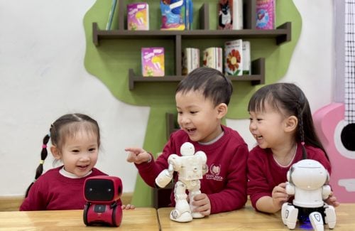TECHNOLOGY AROUND US – KHI CÔNG NGHỆ TRỞ THÀNH NGƯỜI BẠN THÂN QUEN