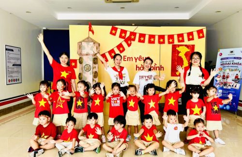 CHÀO MỪNG 80 NĂM QUỐC KHÁNH – NUÔI DƯỠNG NIỀM TỰ HÀO DÂN TỘC TRONG TÂM HỒN CÁC VINSERS NHÍ