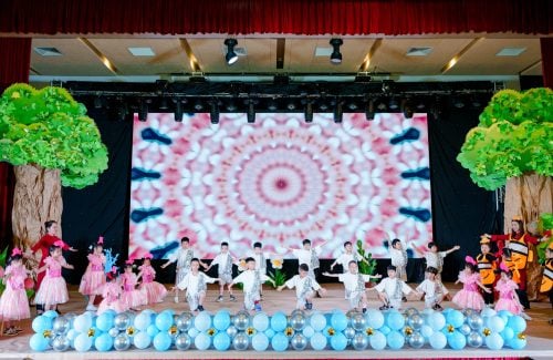 “CON ĐÃ LỚN KHÔN”: DẤU ẤN ĐẦY CẢM XÚC CỦA VINSERS NHÍ NGÀY LỄ RA TRƯỜNG